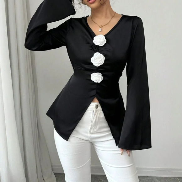 Black Elegant Women's Flowered V-Neck Flare Sleeve Waisted Long Sleeve Blouse - Picture 6 of 6